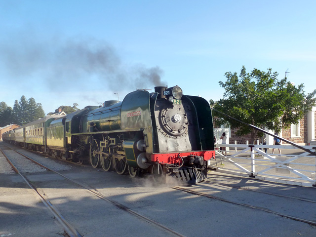 The Cockle Train steam engine arrives in Victor Harbor